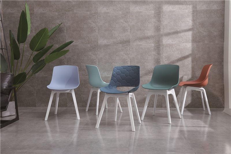 Okuggyawo akatale,Ebintu by'omu Nordic 台州芽尖 飞越队 林迪迪